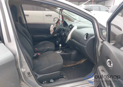 2015 Nissan Versa Note S (Sr)/S Plus/Sl/Sr/Sv z USA, uszkodzony, nr VIN 3N1CE2CP4FL379053